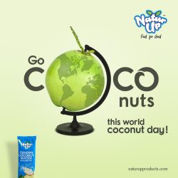 NaturUp World coconut day-min